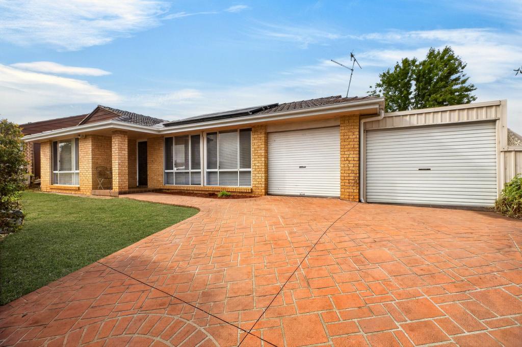 6 Scarus Pl, Rosemeadow, NSW 2560