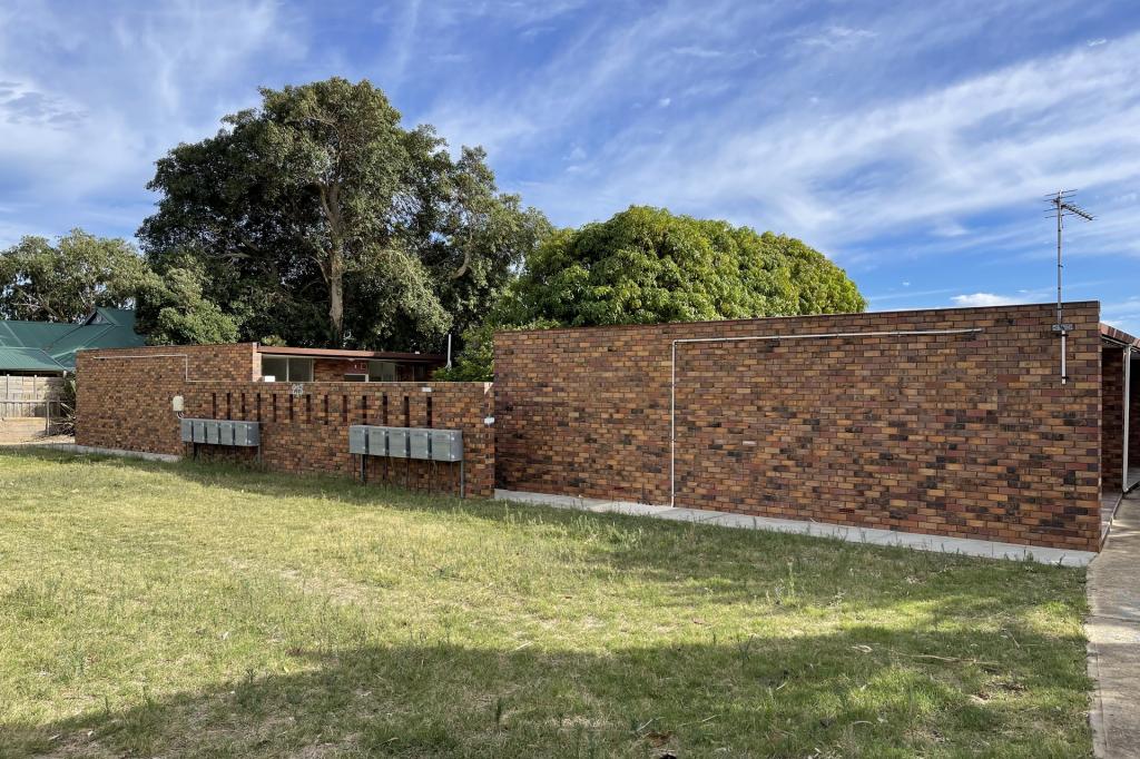 4/213 Sixth St, Wonthella, WA 6530