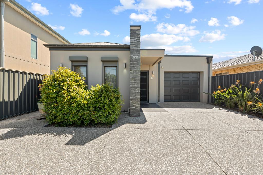 7a Military Rd, Semaphore South, SA 5019