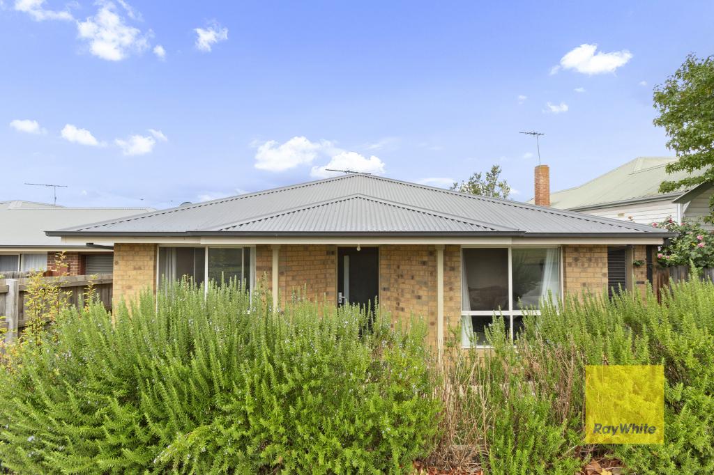 1a Cambra Rd, Belmont, VIC 3216