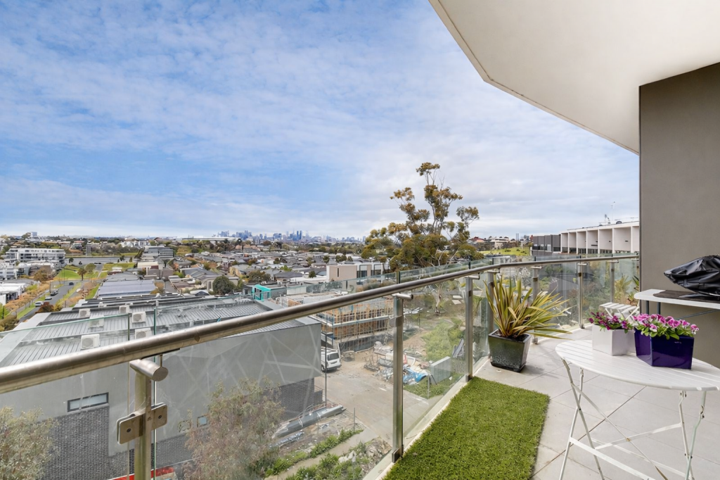 204/60 Edgewater Bvd, Maribyrnong, VIC 3032