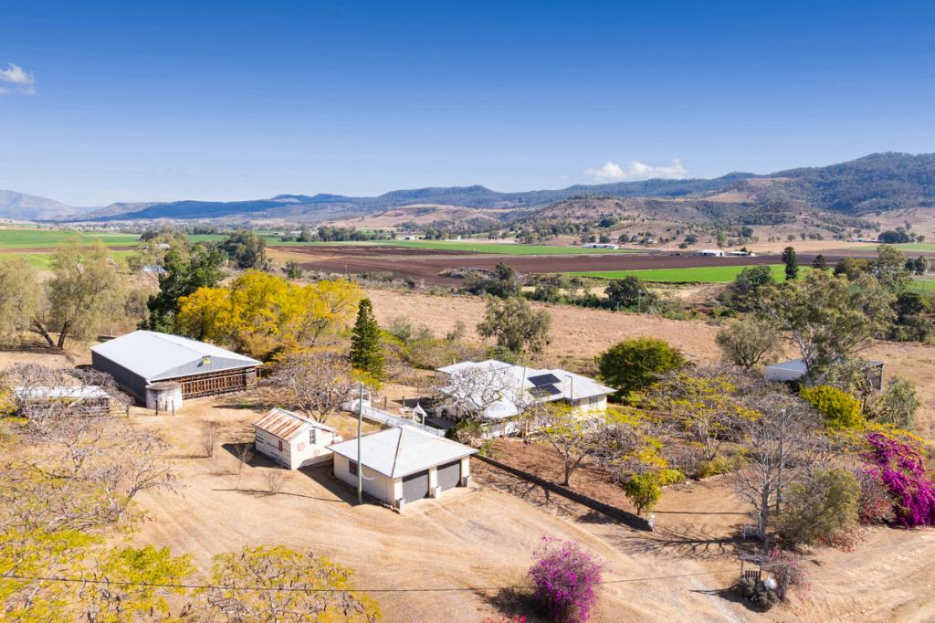110 Upper Tenthill School Rd, Upper Tenthill, QLD 4343