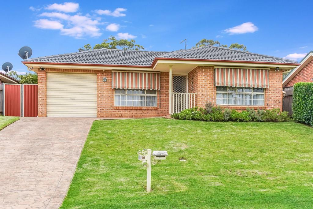 19 Wisdom St, Currans Hill, NSW 2567