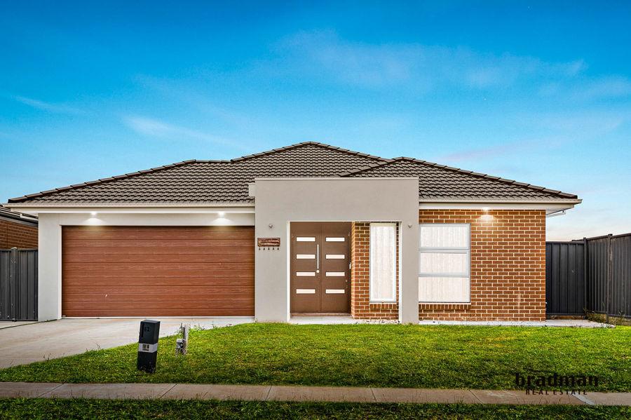 62 Holly Dr, Wallan, VIC 3756