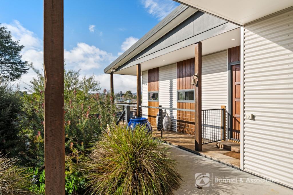 40 Spring St, Beechworth, VIC 3747