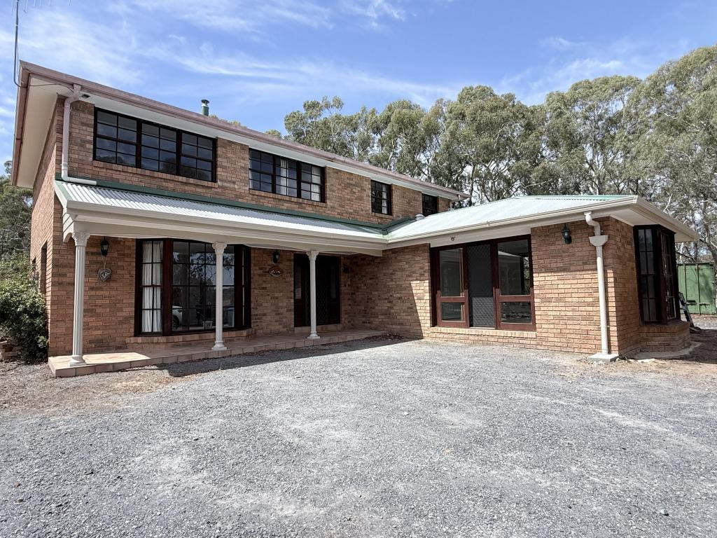 1392 Norton Rd, Wamboin, NSW 2620