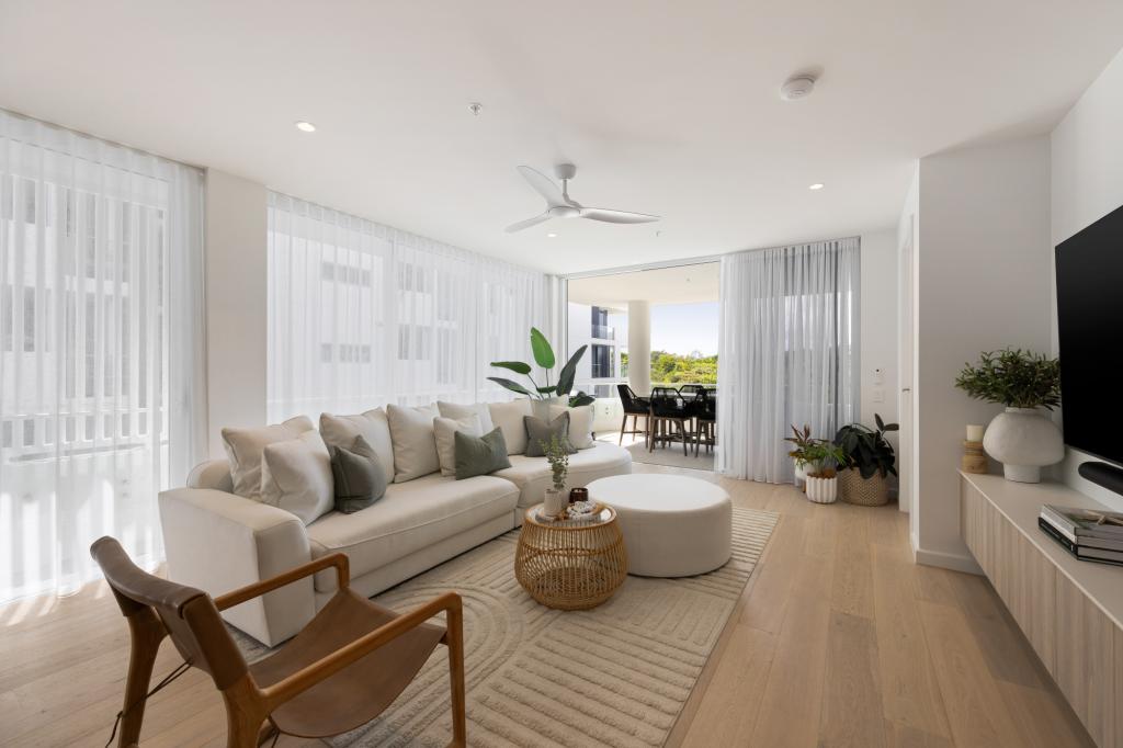304/25 KOMBI ST, BOKARINA, QLD 4575