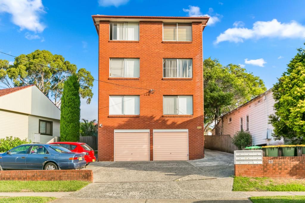 3/28 HEPBURN AVE, GLADESVILLE, NSW 2111
