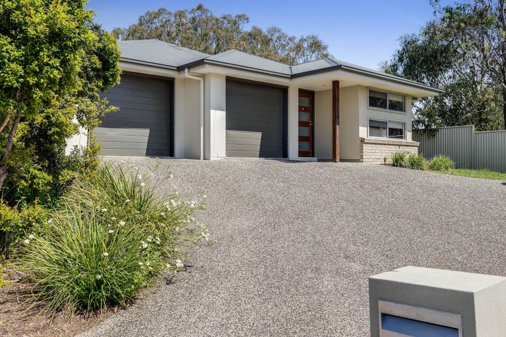 1/9 LEXI ST, GLENVALE, QLD 4350