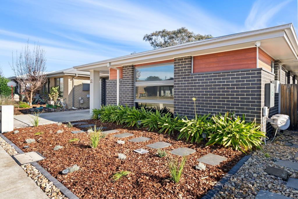 43 Lionel Rose St, Holt, ACT 2615
