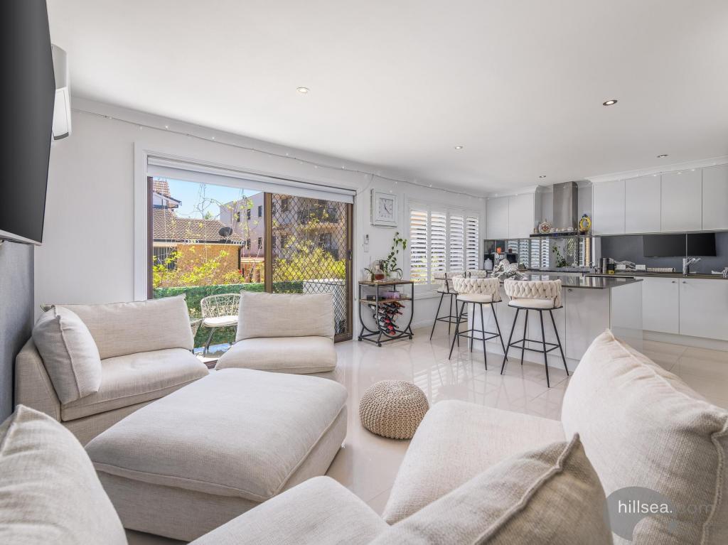 5/168 Frank St, Labrador, QLD 4215