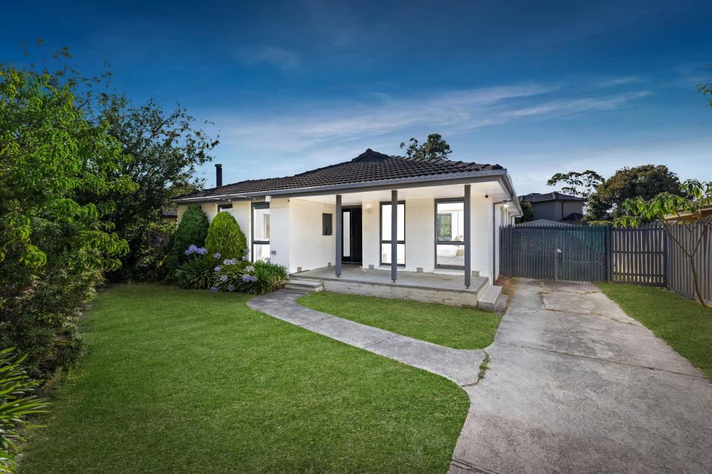 15 Narong Cres, Knoxfield, VIC 3180