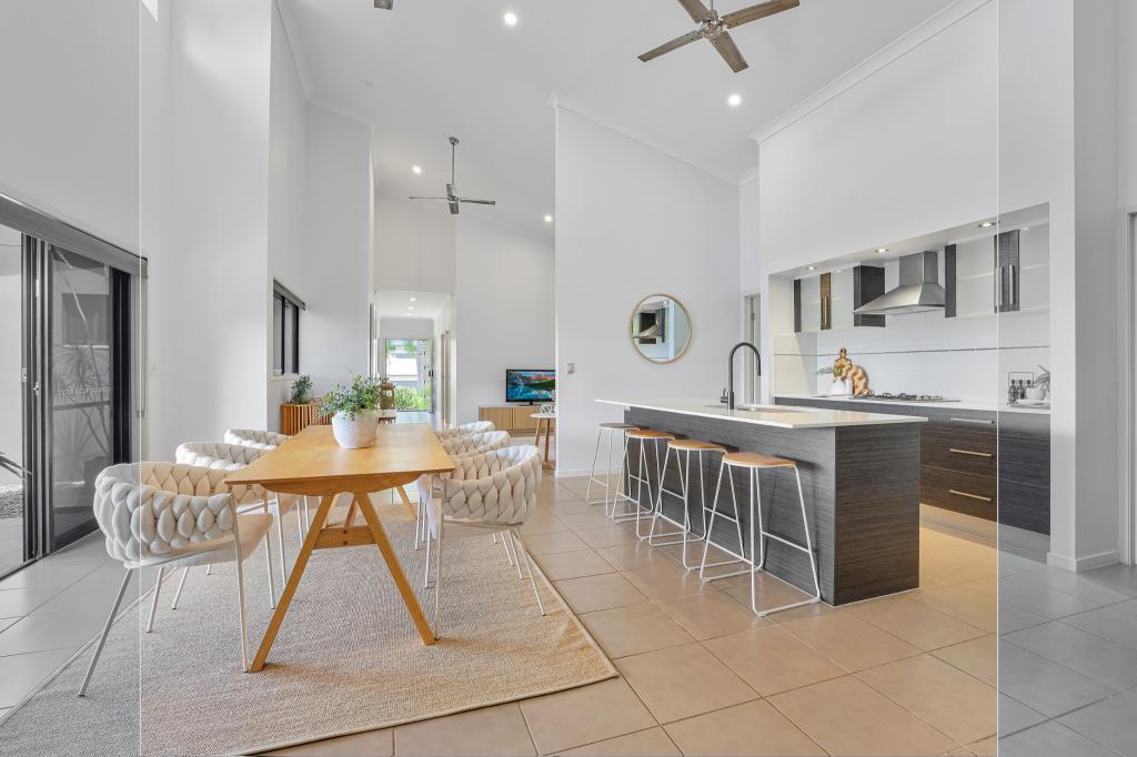 36 Flindersia St, Redlynch, QLD 4870