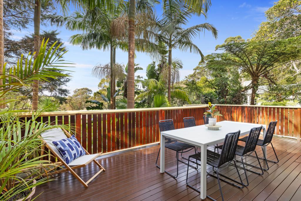 8 Grevillea Cres, Hornsby Heights, NSW 2077