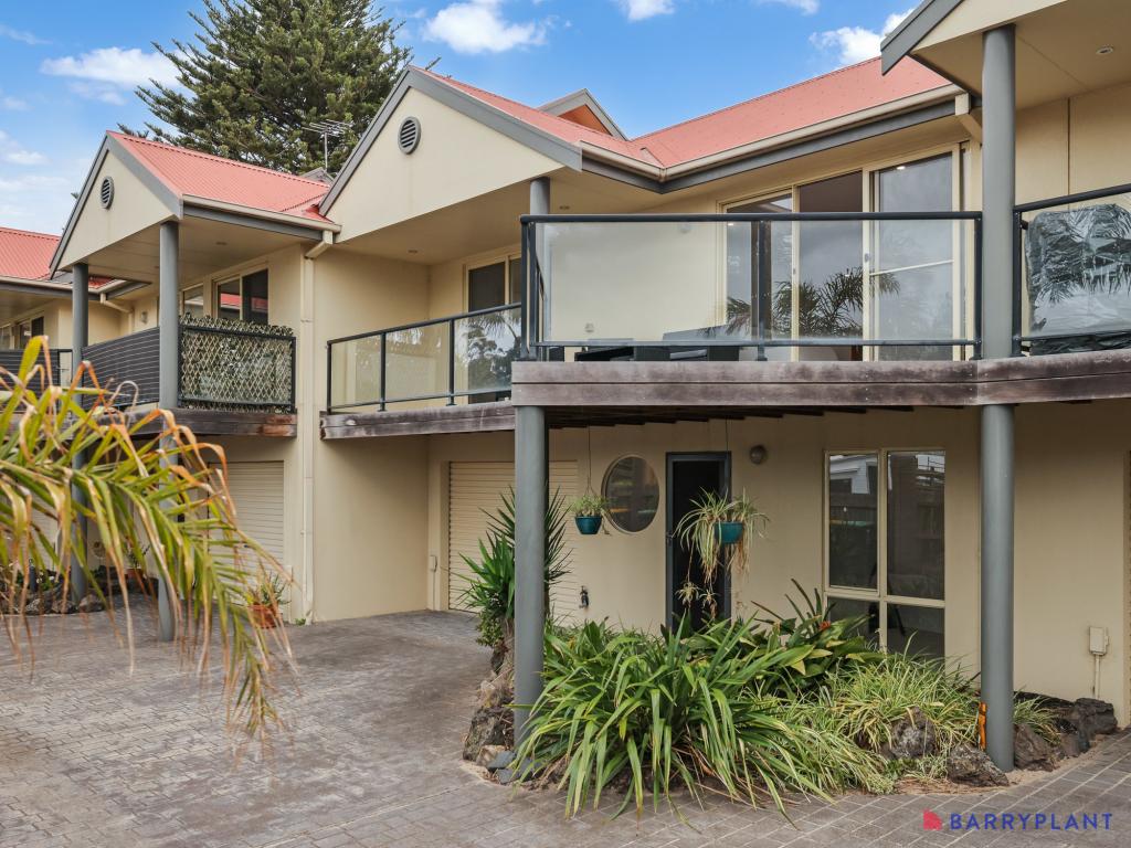 2/165 Marine Pde, San Remo, VIC 3925