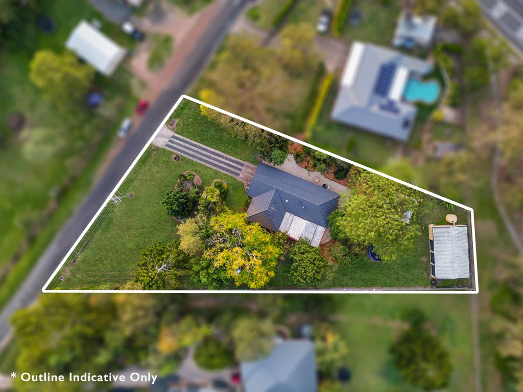 8 Gascoyne Dr, Karalee, QLD 4306