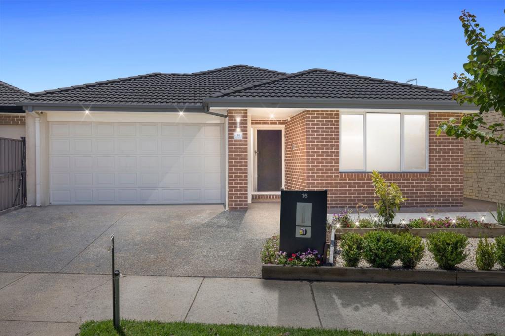 16 Arbourlea Bvd, Cranbourne North, VIC 3977