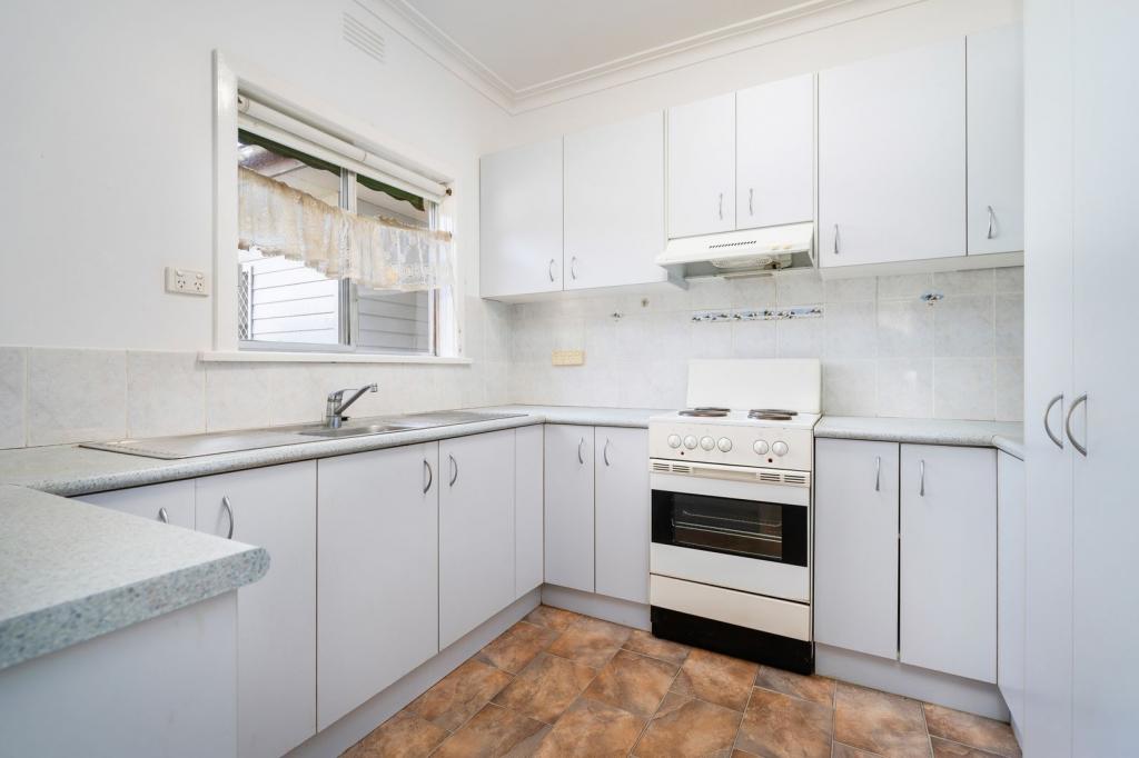 351 Parnall St, Lavington, NSW 2641