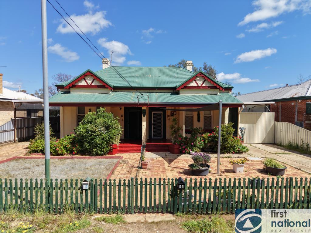 10 Charles St, Northam, WA 6401