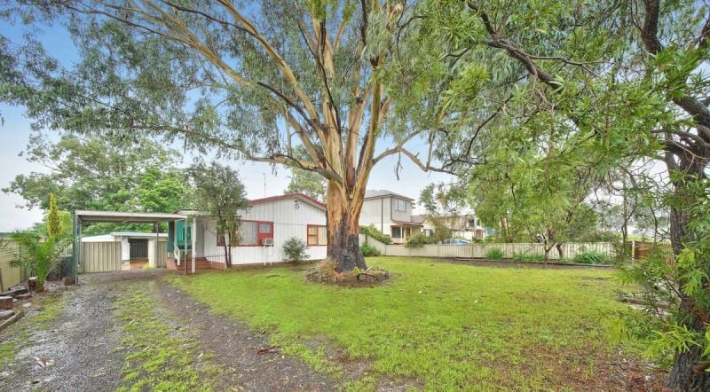 123 Minto Rd, Minto, NSW 2566