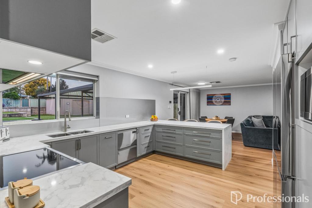 11 Nicholson Cres, Lesmurdie, WA 6076