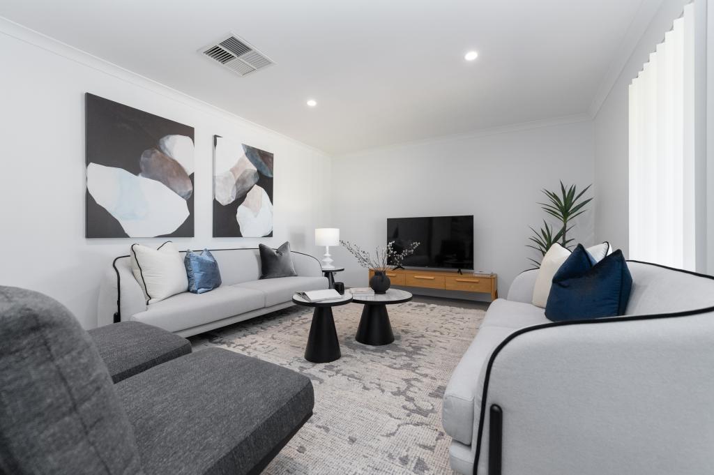 10 Bishop Cl, Seville Grove, WA 6112