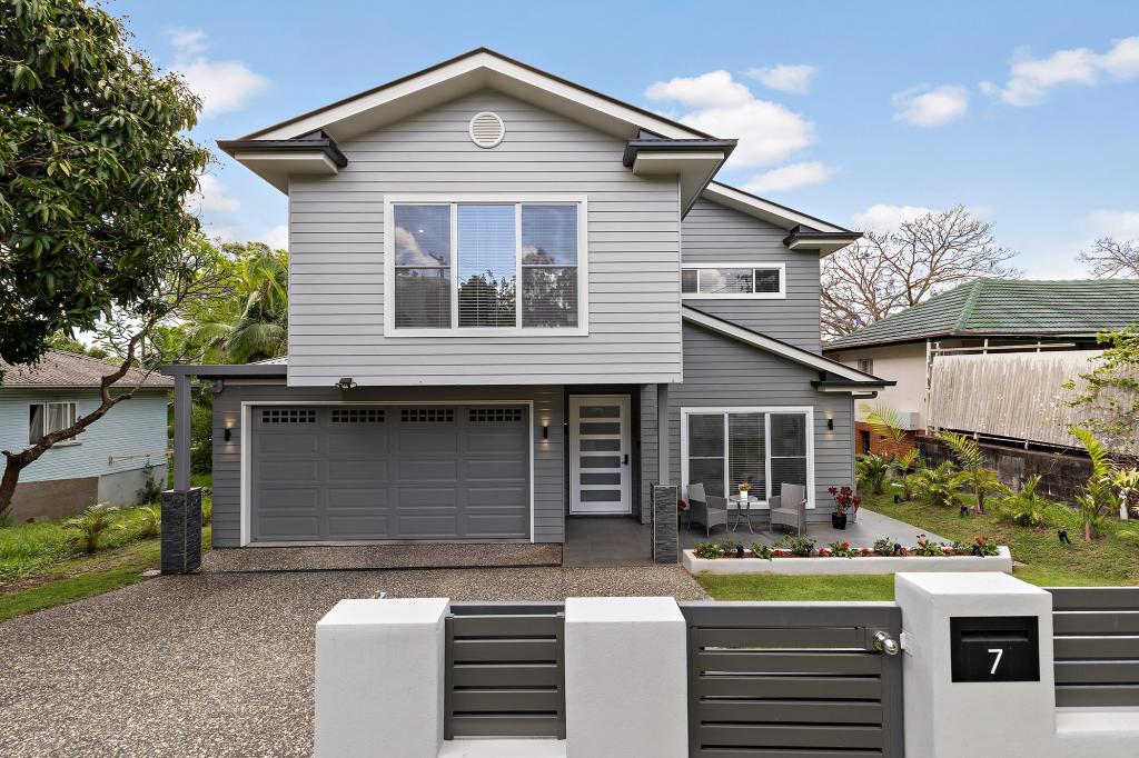 7 GRAY AVE, CORINDA, QLD 4075
