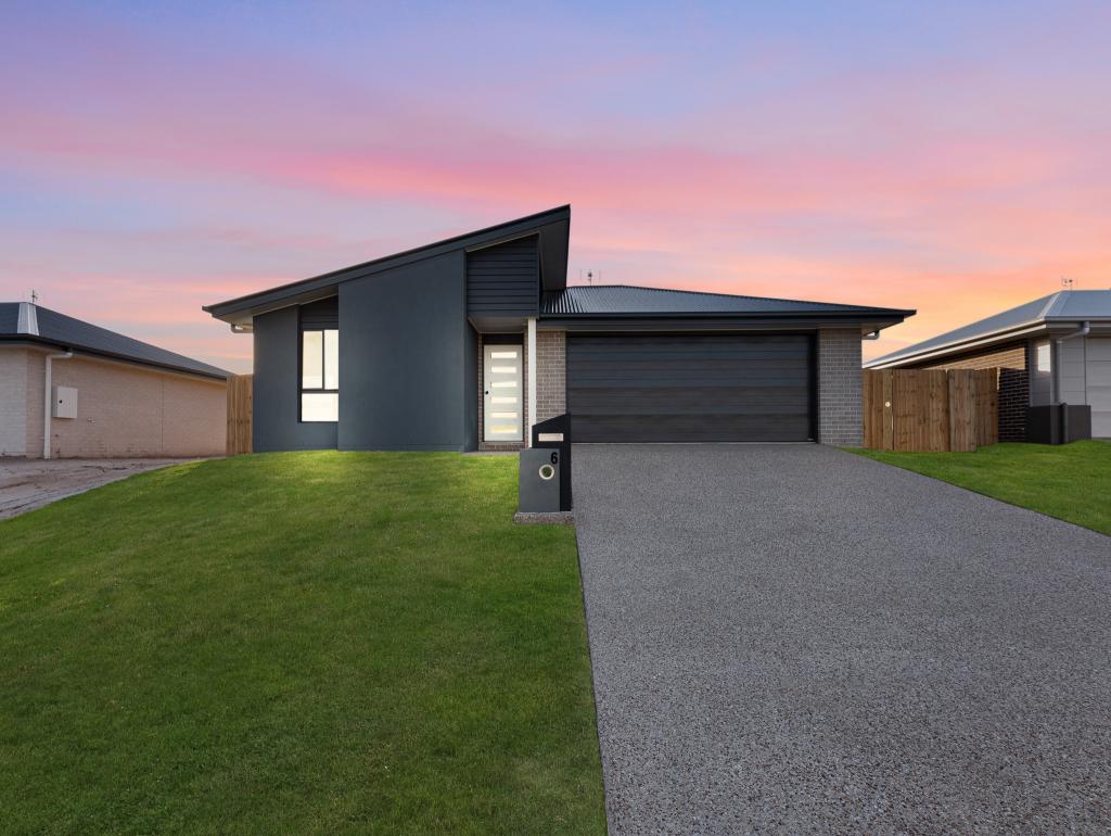 6 Ponting Way, Urangan, QLD 4655