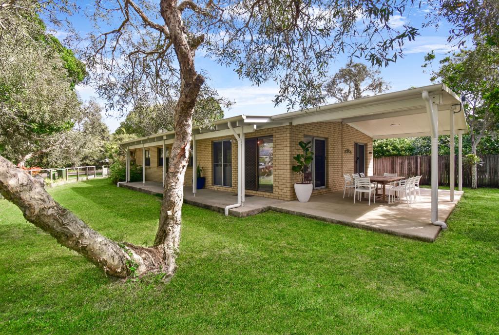 16 Cooper St, Currimundi, QLD 4551