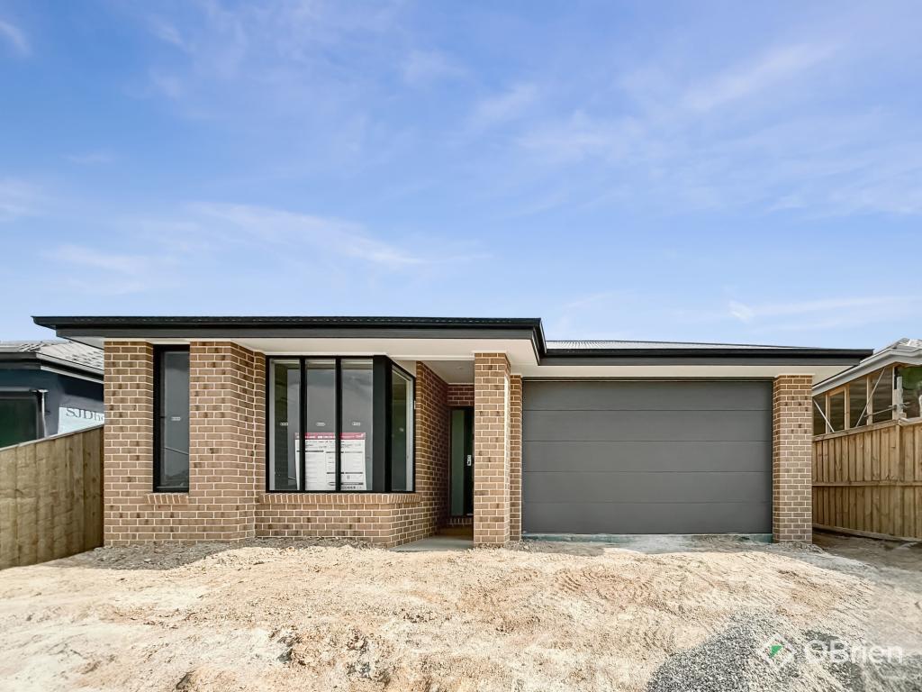 12 Snows Hill Ave, Warragul, VIC 3820