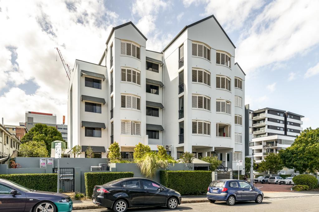 40 Bell St, Kangaroo Point, QLD 4169