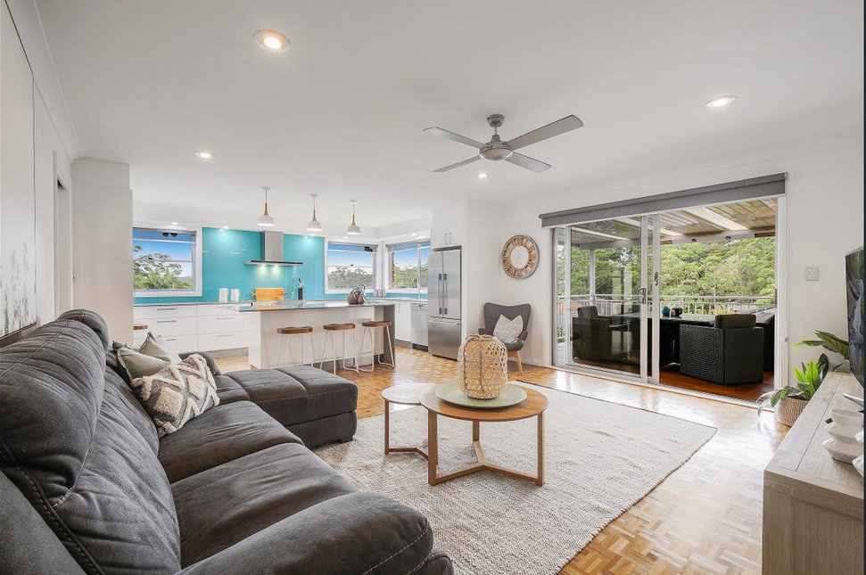 12 Karen Cl, Lisarow, NSW 2250