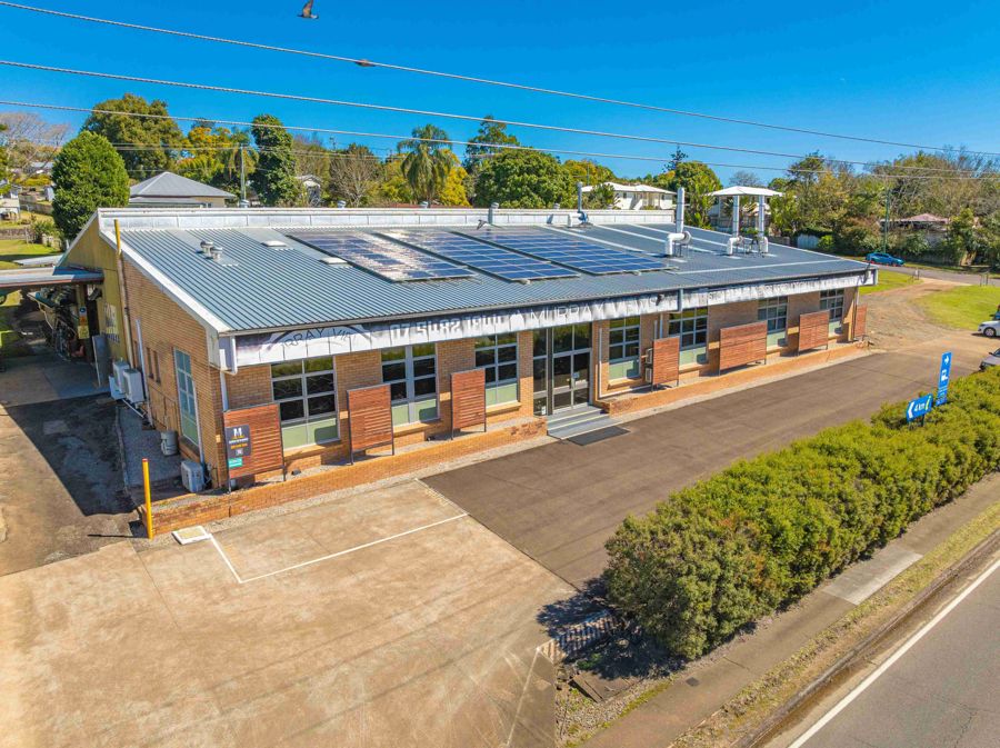 51 Crescent Rd, Gympie, QLD 4570