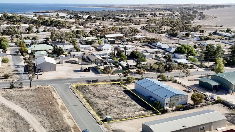 20 Mudge Tce, Streaky Bay, SA 5680