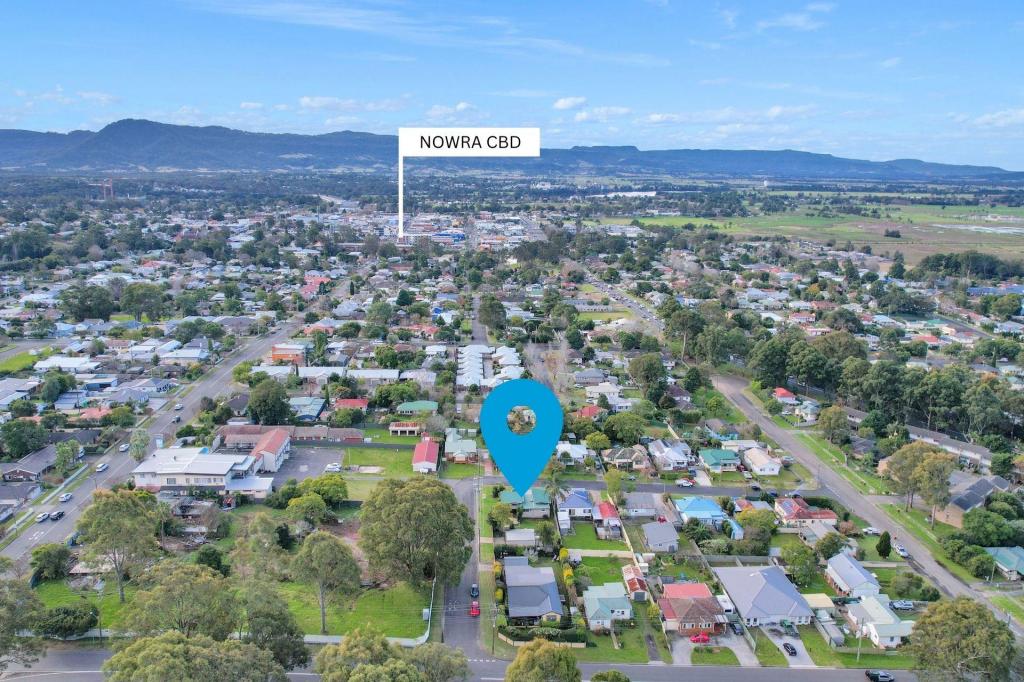 8 GOULD AVE, NOWRA, NSW 2541