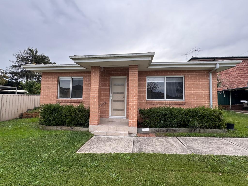 21a Paris St, Carlton, NSW 2218