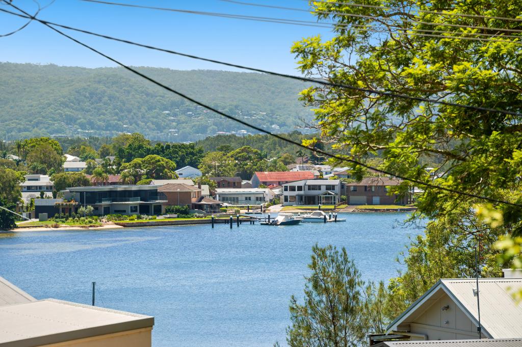 8 Empire Bay Dr, Daleys Point, NSW 2257