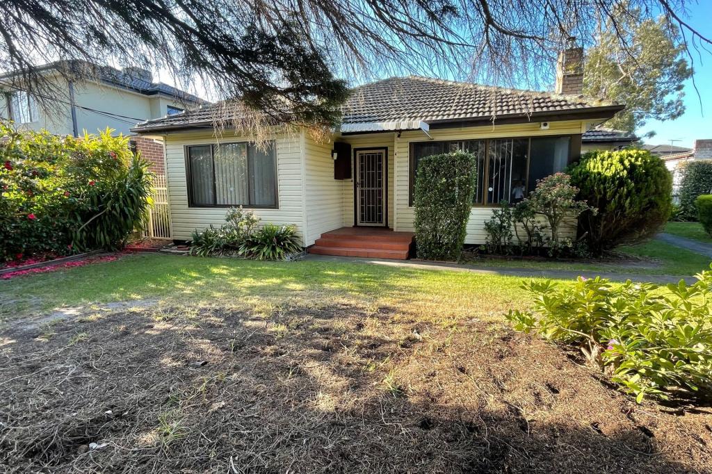 4 Coombs Ave, Oakleigh South, VIC 3167