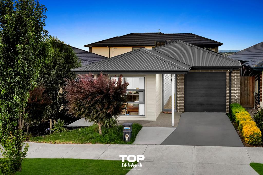 5 Orbit St, Clyde North, VIC 3978