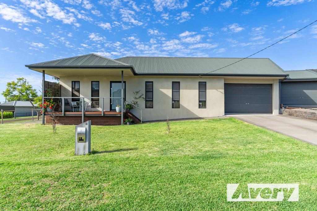 8 Victoria St, Teralba, NSW 2284