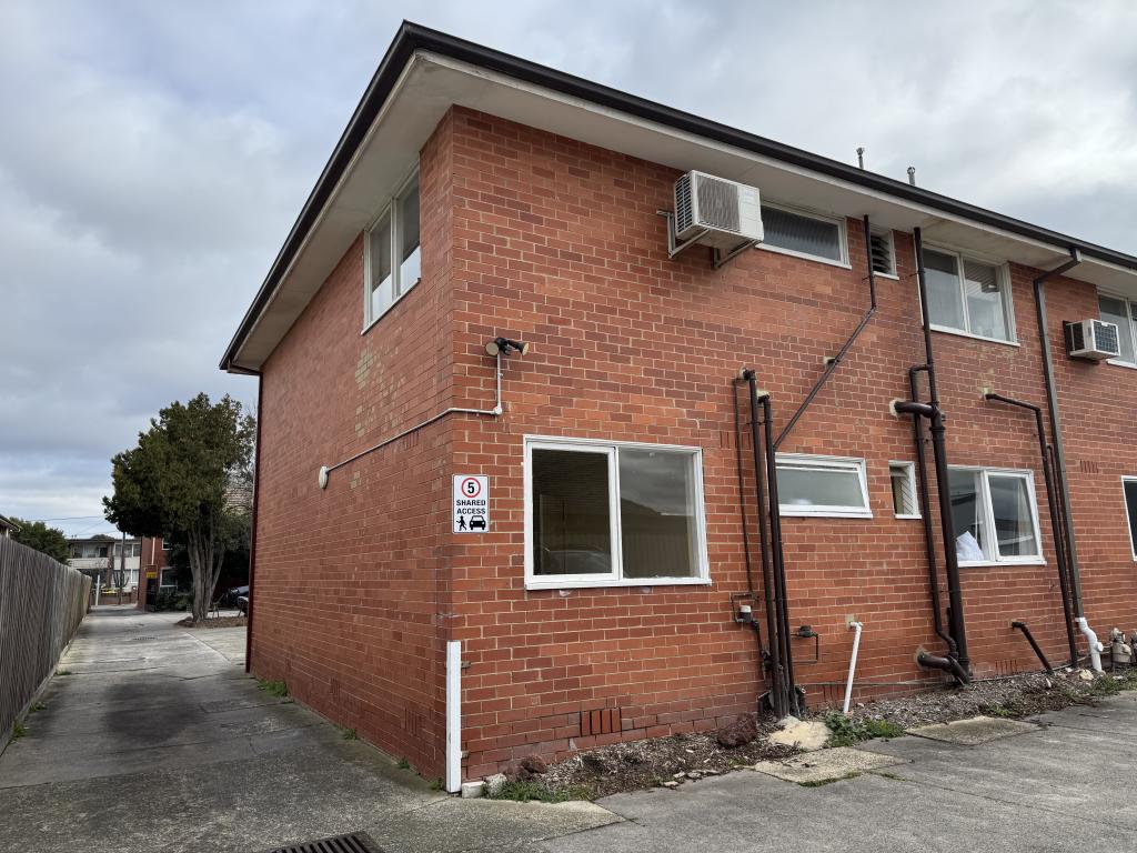 9/12 Stud Rd, Dandenong, VIC 3175
