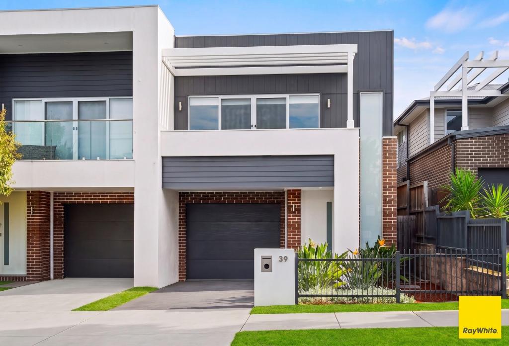 39 Indigo Cres, Denham Court, NSW 2565