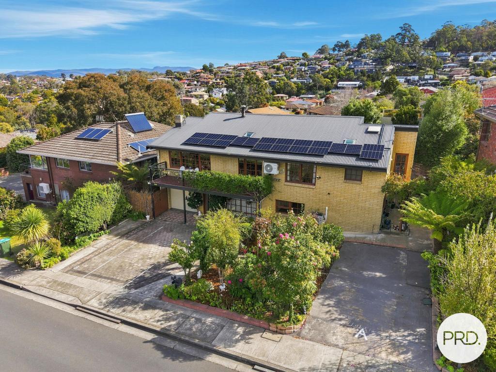 15 KIAMA PL, BLACKMANS BAY, TAS 7052