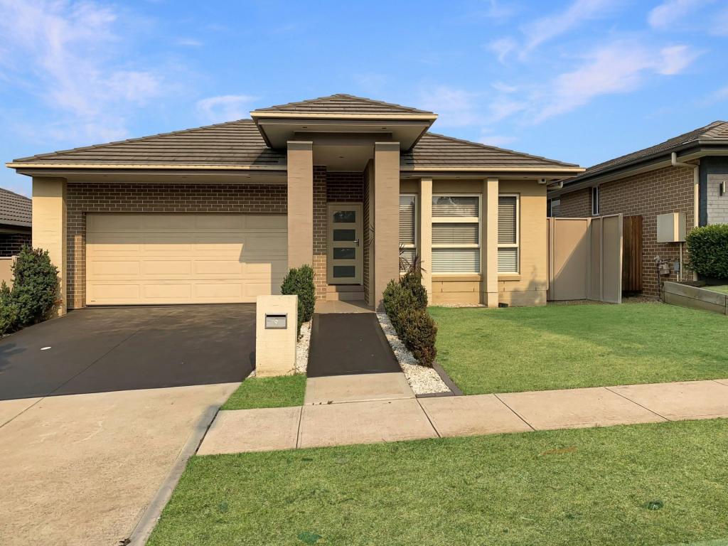 9 Dorset St, Spring Farm, NSW 2570