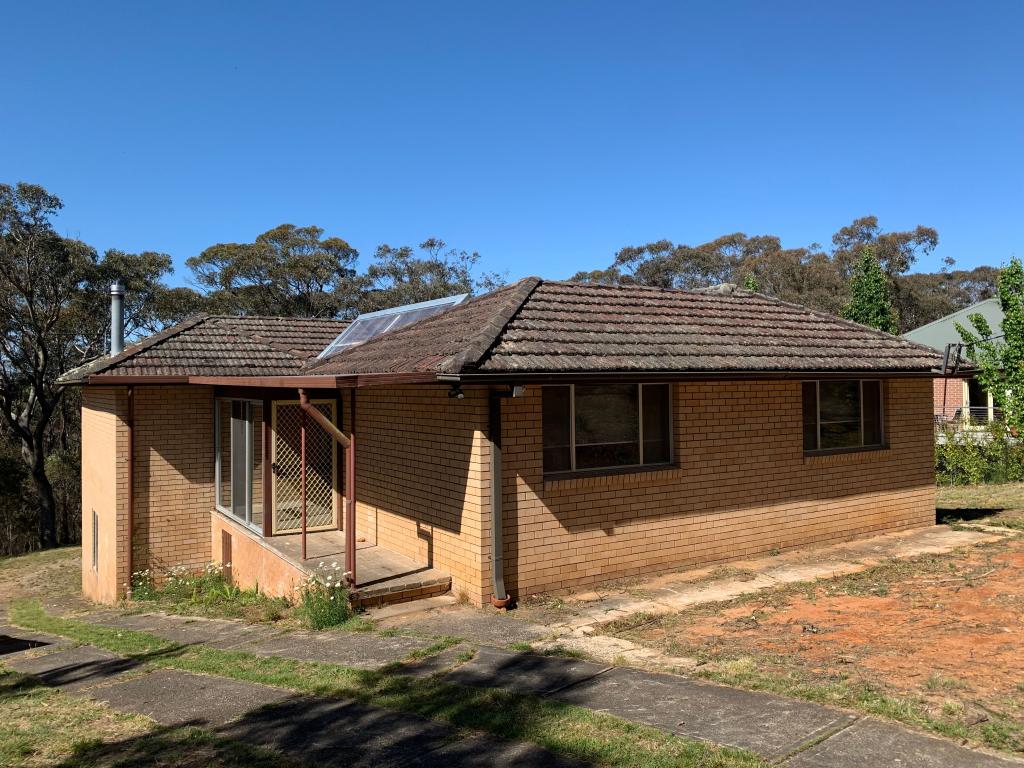 9-11 Braeside St, Blackheath, NSW 2785