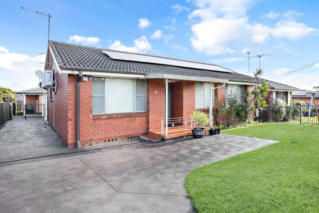 21 Mallee St, Quakers Hill, NSW 2763