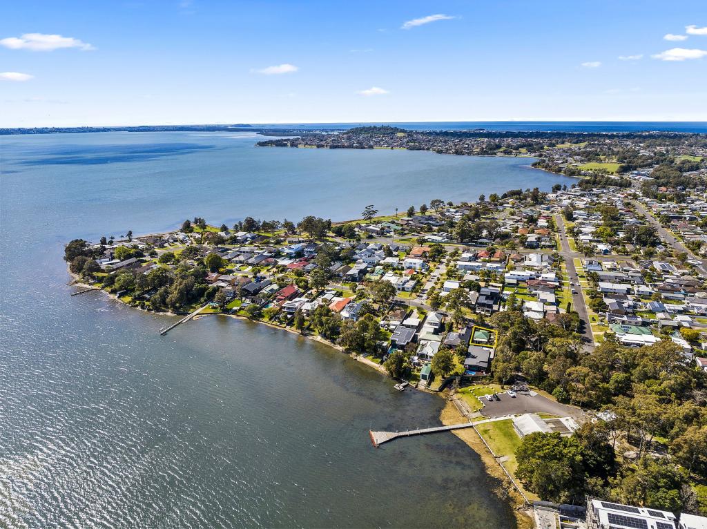 5 The Boulevarde, Oak Flats, NSW 2529