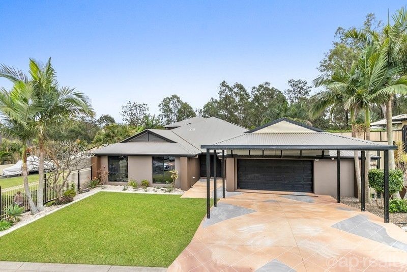 53 Cardwell St, Forest Lake, QLD 4078