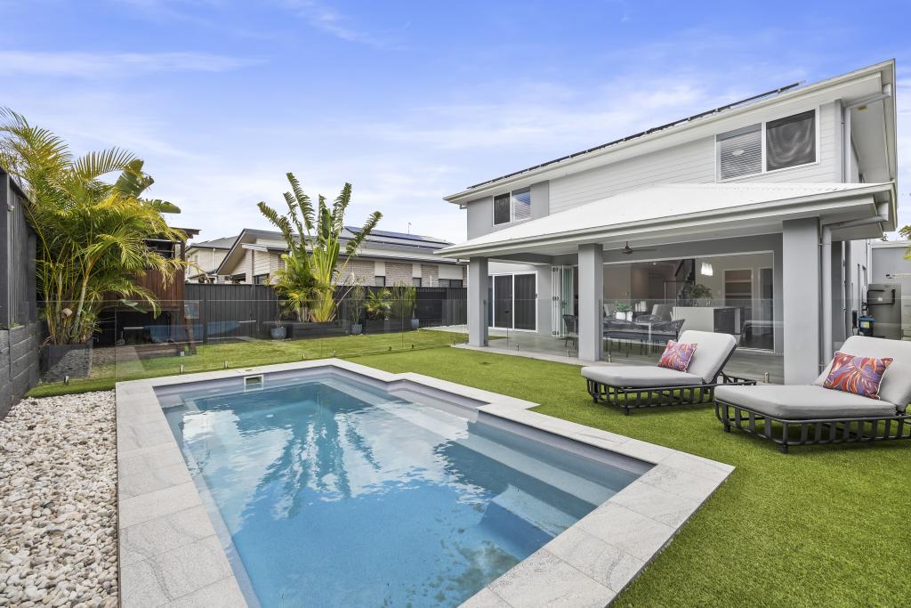 23 Windsor Dr, Upper Kedron, QLD 4055