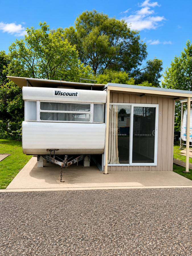 Site 9 Marcroft Caravan Park Warrabungle St, Gunnedah, NSW 2380